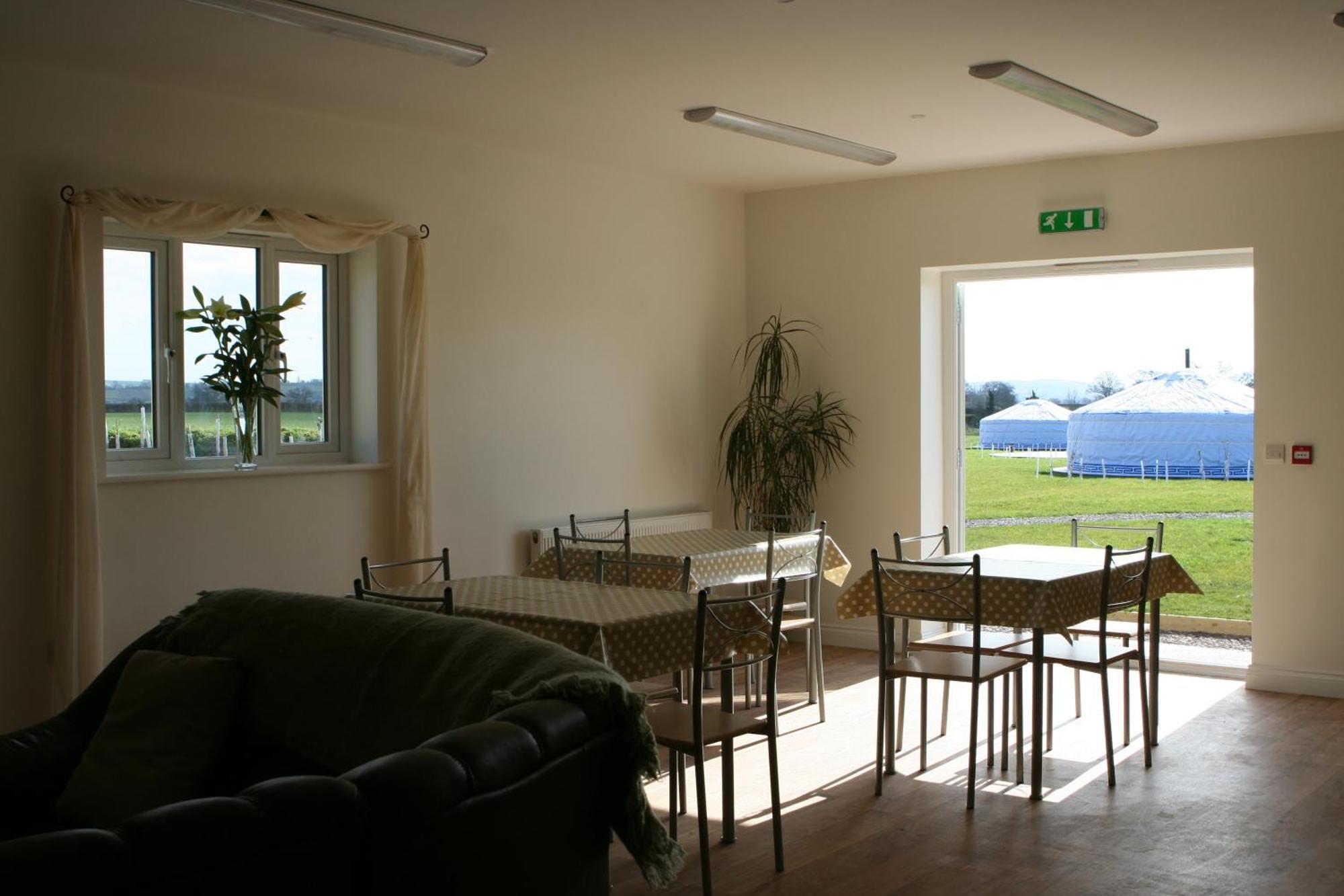 Hotel Caalm Camp Stour Provost Exteriér fotografie